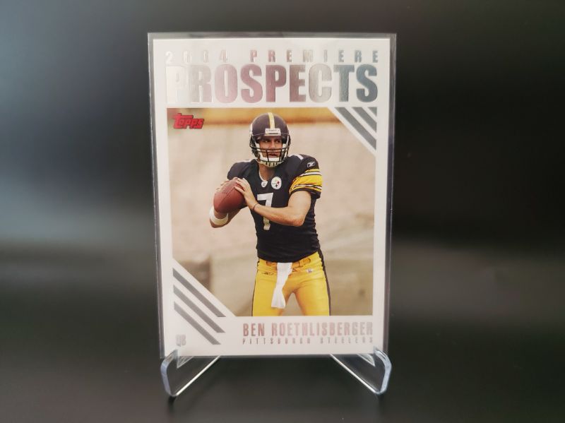 Photo 1 of 2004 TOPPS BEN ROTHLESBERGER ROOKIE!!
BIG BEN ROOKIE AND THIS NICE!! GET IT GRADED QUICKLY!!