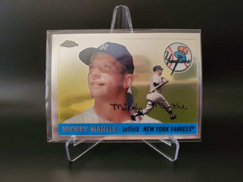 Photo 1 of 2008 TOPPS CHROME MICKEY MANTLE!!!
HARD TO FIND CARDS THIS NICE!!