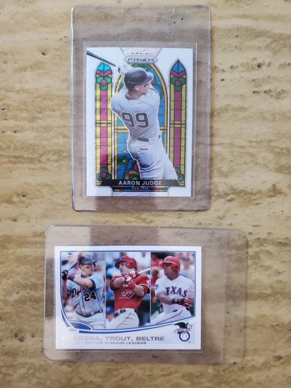 Photo 1 of AARON JUDGE STAINED GLASS REFRACTOR AND MIKE TROUT 2ND YEAR!!
THE REGULAR STAINED GLASS CARDS SELL FOR 100!! THERE HASN'T BEEN A JUDGE TO SELL OF FOUND YET!!
2ND YEAR TROUTS SELLING FOR OVER 150!!