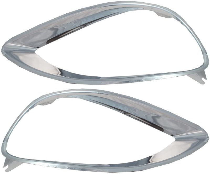 Photo 1 of  Freightliner Columbia Headlight Bezel (Chrome - Driver and Passenger Side)
