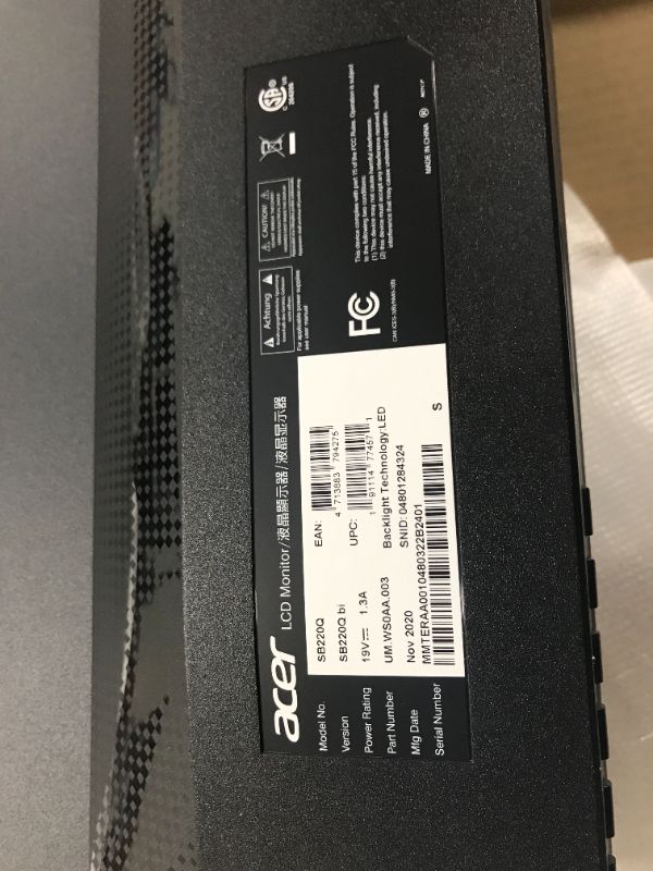 Photo 3 of Acer V226WL bd 22-Inch Screen LED-Lit Monitor
