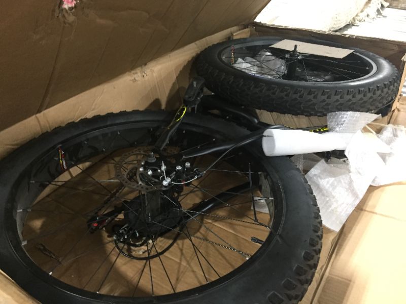 Photo 1 of YaYiYa Big Fat Tire Mountain Bike Men Bicycle 26 in High Carbon Steel Frame Outdoor Road Bike 21 Speed Full Suspension MTB