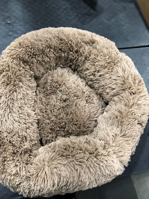 Photo 2 of Cat Dog Beds, Donut Plush Pet Bedding Winter Warm Sleeping Round Fluffy Soft Warm Calming Bed Sleeping Kennel Nest
LARGE