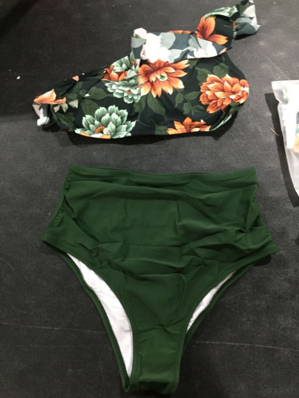 Photo 1 of cupshe 2 piece swim suit size s