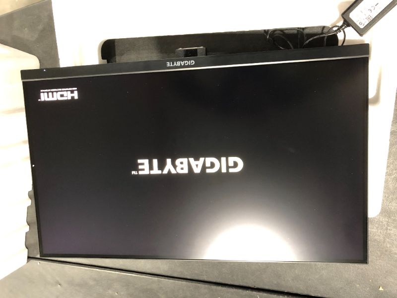 Photo 1 of GIGABYTE M27Q 27" 170Hz 1440P -KVM Gaming Monitor, 2560 x 1440 SS IPS Display, 0.5ms (MPRT) Response Time, 92% DCI-P3, HDR Ready, FreeSync Premium, 1x Display Port 1.2, 2x HDMI 2.0, 2x USB 3.0
