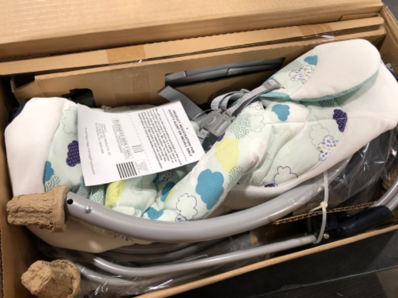 Photo 2 of Graco Simple Sway Stratus Baby Swing