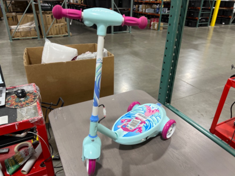 Photo 1 of Huffy 6V 2 in 1 Bubble Scooter (Mermaid) Girls Toy , Pink
