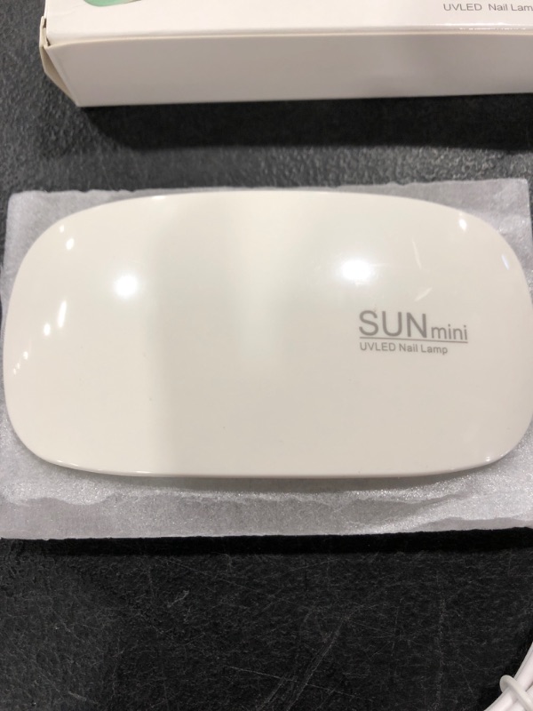 Photo 2 of SUN MINI LED UV NAIL DRYER, USB.