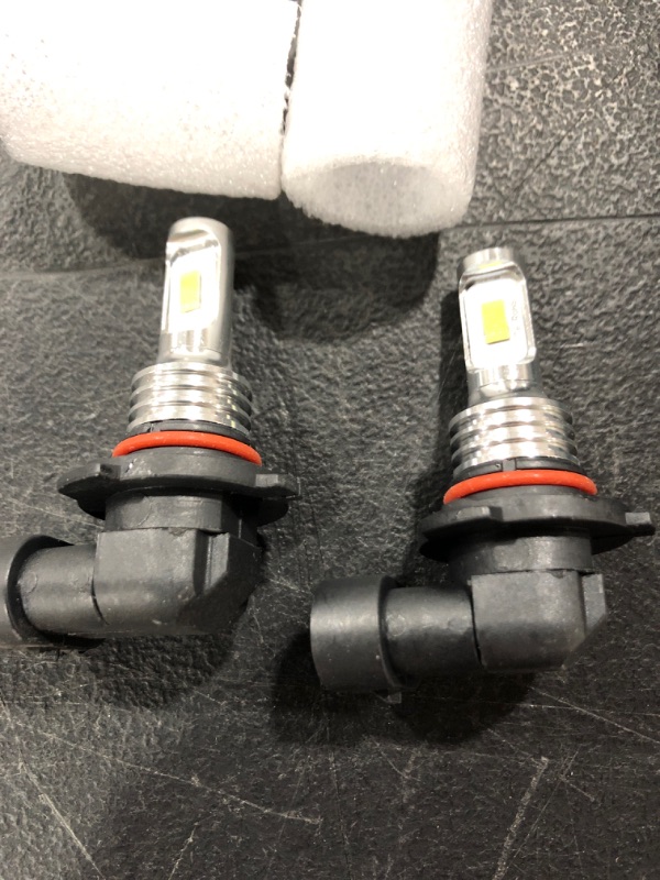 Photo 2 of 6 PIECES LED HEADLIGHT REPLACEMENT BULBS FOR DODGE CHARGER 2006-2009.