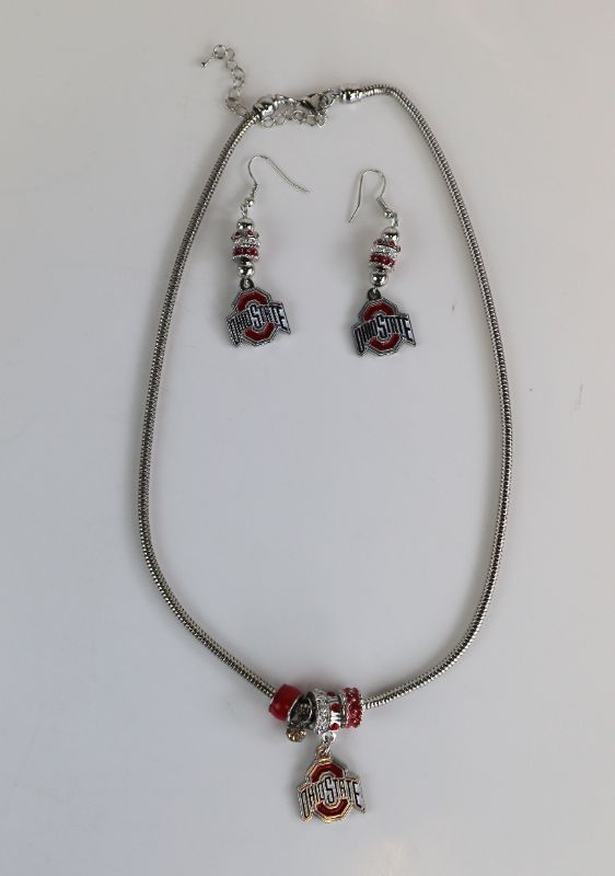 Photo 1 of OHIO STATE NECKLACE AND EARRINGS NEW $ 26.99