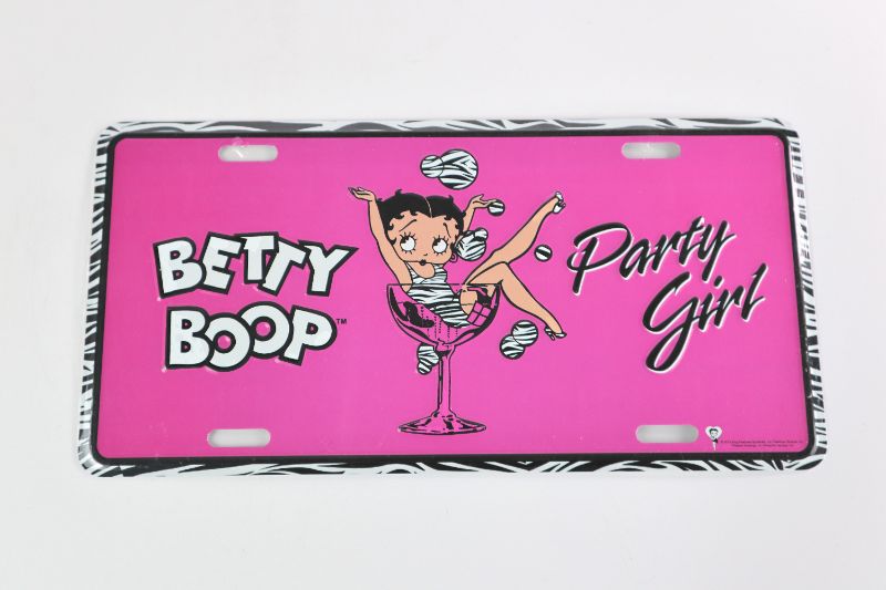 Photo 1 of BETTY BOOP LICENSE PLATE NEW $9.75