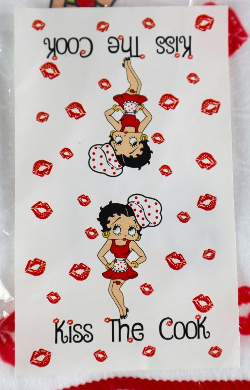 Photo 2 of BETTY BOOP KISS THE COOK KITCHEN TOWEL NEW $8.75