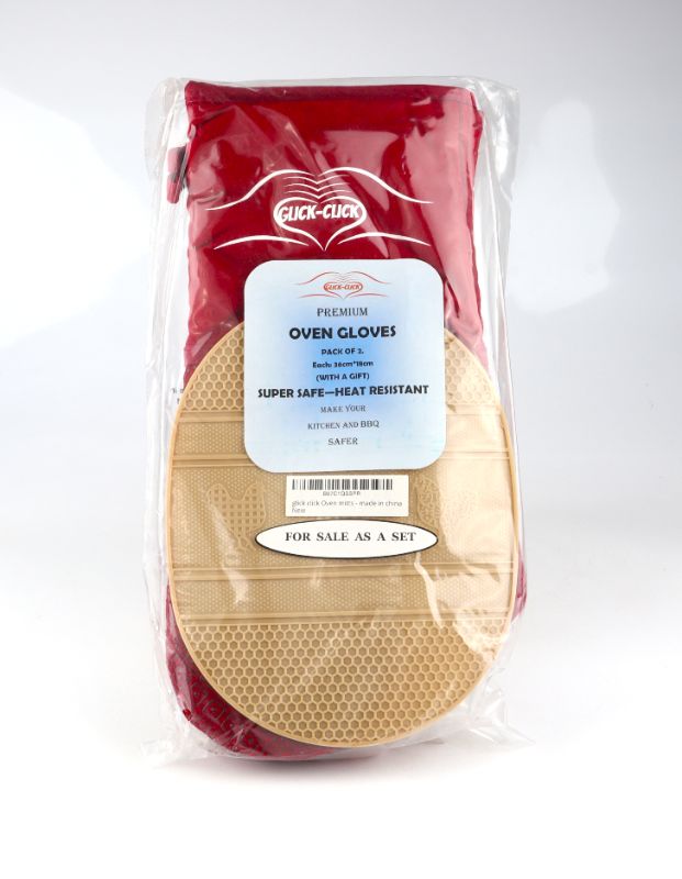 Photo 1 of PREMIUM HEAT RESISTANT OVEN GLOVES 36CM BY 18CM WITH RUBBER POT HOLDER NEW $30