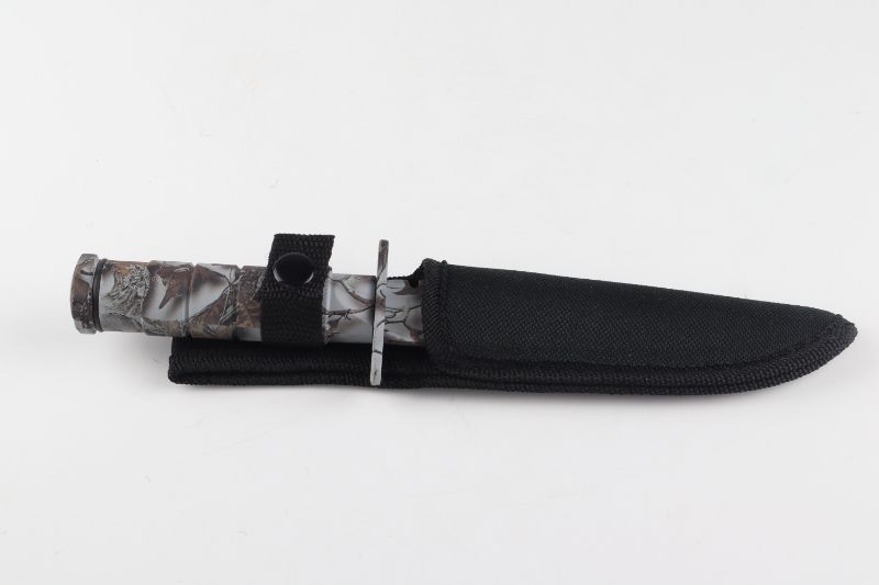 Photo 3 of GREY WHITE TACTICAL SURVIVAL KNIFE NEW 