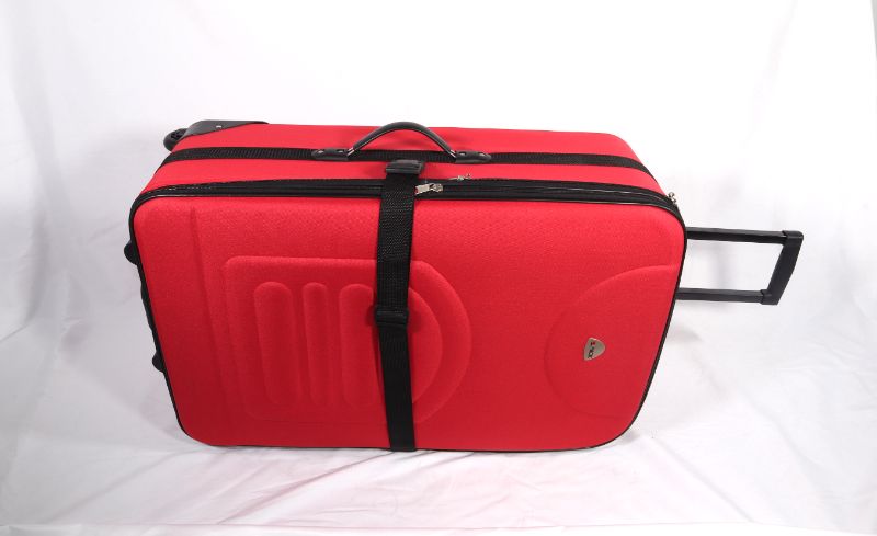 Photo 2 of  HI PACK RED 28 INCH SUITCASE INLINE WHEEL EXPANDS AND A STRAP TO CLIP AROUND FRONT NEW $189.99