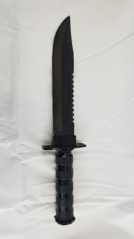 Photo 1 of 7 INCH HUNTING KNIFE NEW