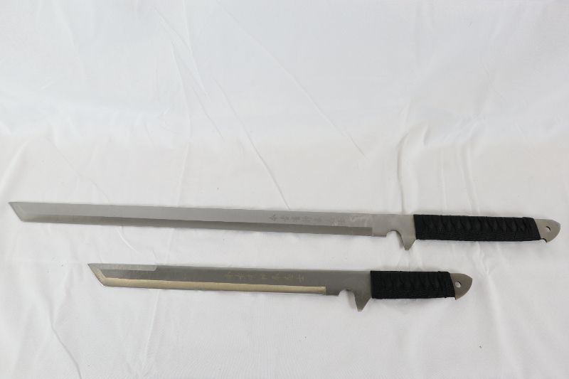 Photo 1 of 2 SET SHARP NINJA SWORDS WITH WRITING 1 18 INCH BLADE 1 11 INCH BLADE NEW 