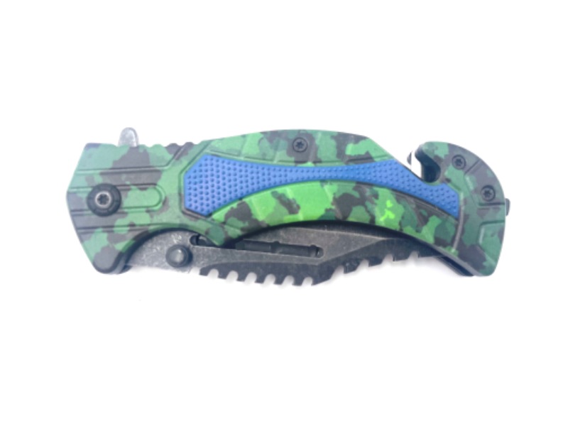 Photo 2 of GREEN CAMO WITH BLUE DETAIL POCKET KNIFE WITH SEATBELT CUTTER AND WINDOW BREAKER NEW 