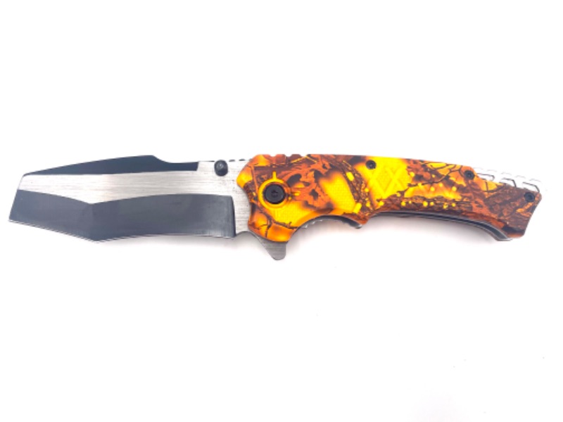 Photo 2 of ORANGE CAMO POCKET KNIFE NEW 