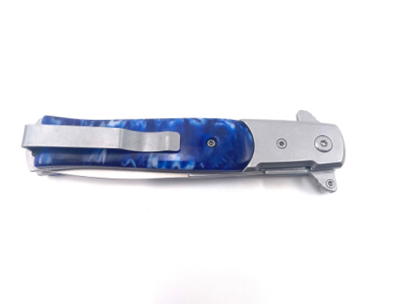 Photo 3 of BLUE SWIRL POCKET KNIFE NEW 