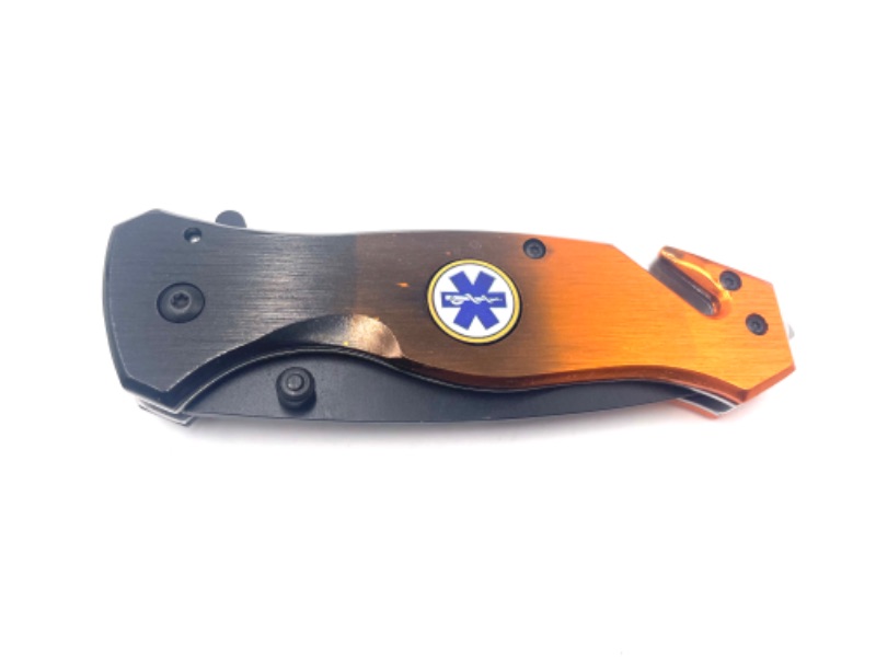 Photo 2 of 4.5 INCH EMS ORANGE AND BLACK CLIP WITH SEATBELT CUTTER AND WINDOW BREAKER POCKET KNIFE NEW 