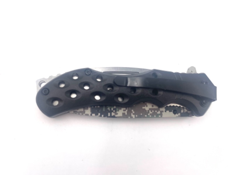 Photo 3 of BLACK HANDLE WITH CAMO PRINT BLADE POCKET KNIFE NEW 