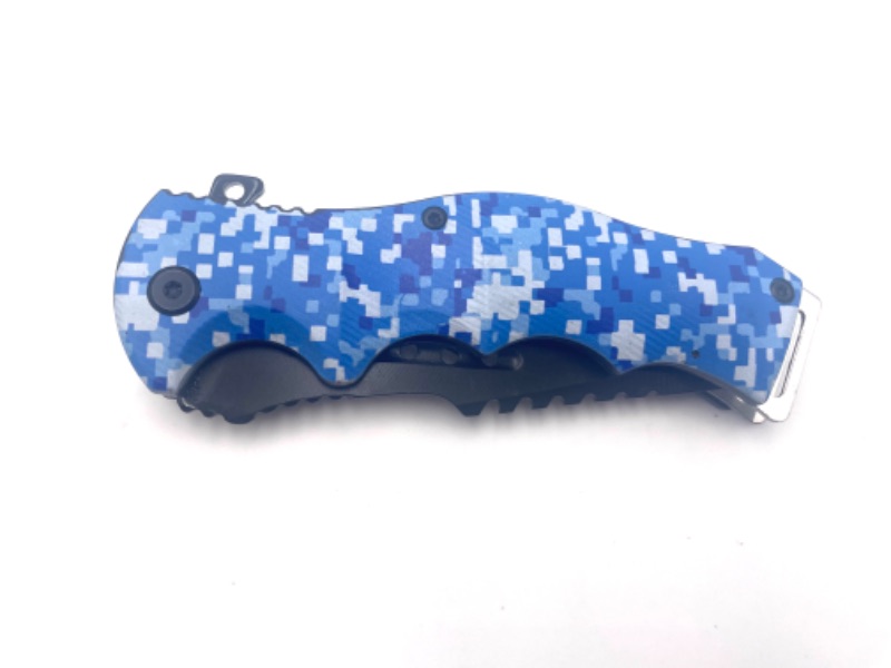 Photo 2 of BLUE PIXELATED CAMO POCKET KNIFE WITH CLIP NEW 