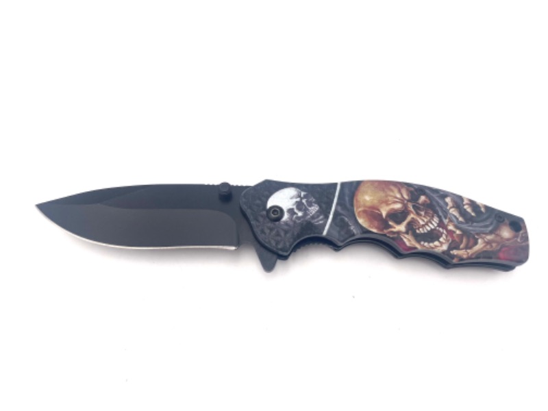 Photo 1 of 4.5 INCH SKULL SCREAMER POCKET KNIFE WITH CLIP NEW 