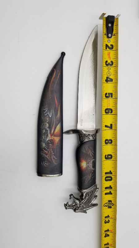 Photo 2 of DRAGON FANTASY COLLENCTION KNIFE NEW 