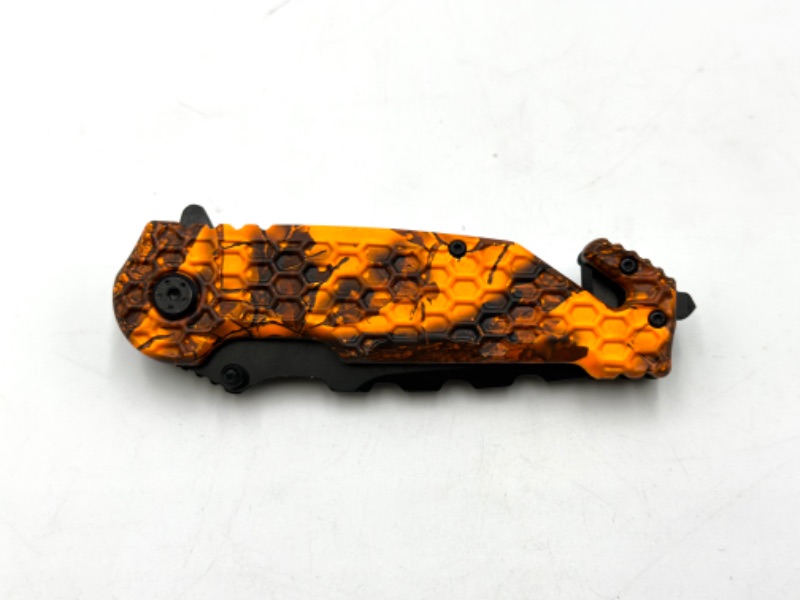 Photo 2 of ORANGE AND BLACK DETAILED POCKET KNIFE NEW