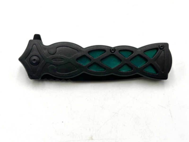 Photo 2 of TEAL GREEN AND BLACK DESIGN POCKET KNIFE NEW