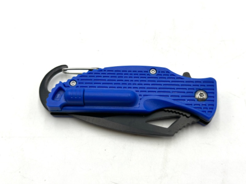 Photo 1 of BLUE DESIGN POCKET KNIFE WITH KEYCHAIN LOOP NEW