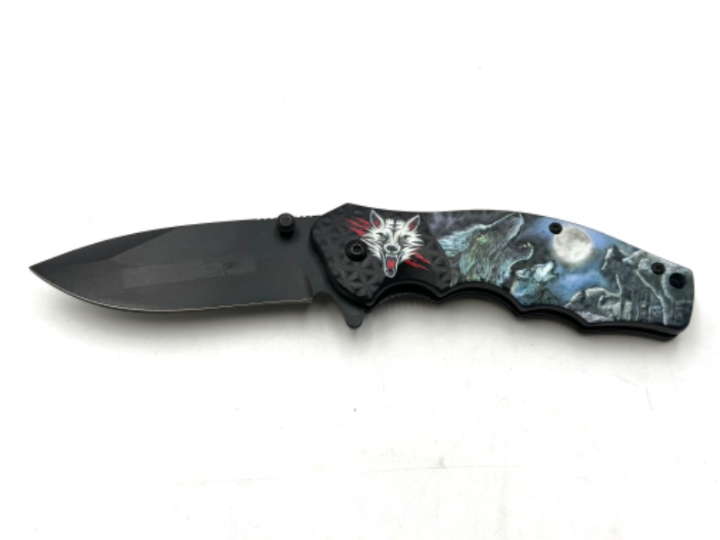 Photo 1 of WOLVERINE DESIGNED POCKET KNIFE NEW