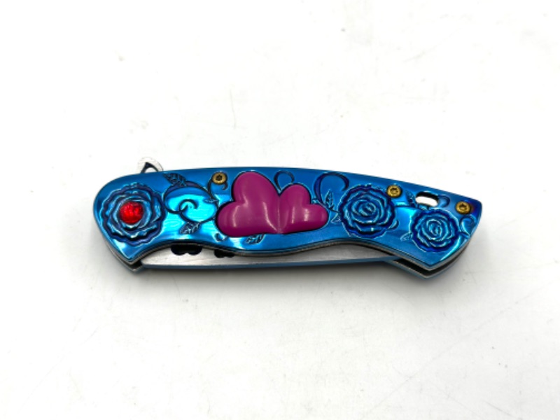 Photo 2 of HEARTS LOVE DESIGN FALCON POCKET KNIFE NEW