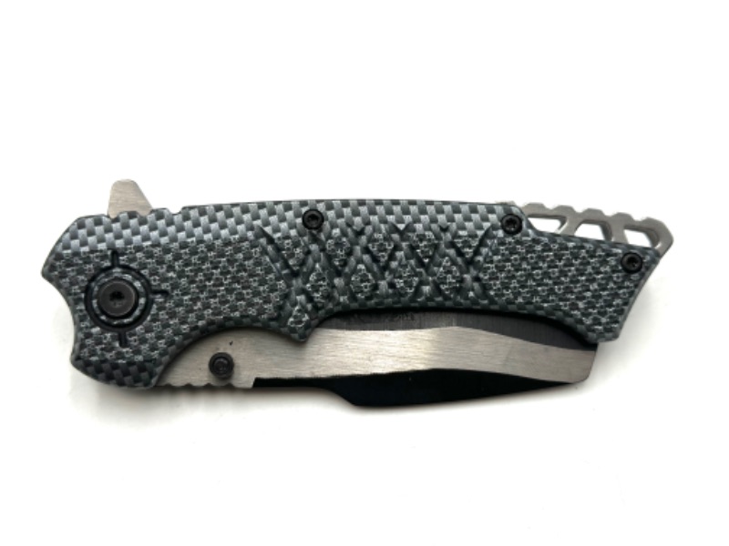 Photo 2 of GRAY CARBON FIBER PRINTED DESIGN POCKET KNIFE WITH KEYCHAIN LOOP NEW