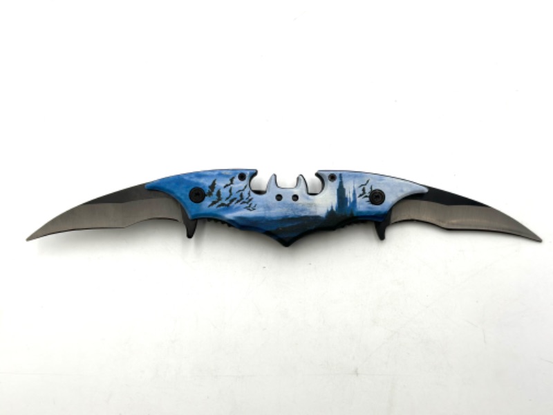 Photo 1 of BAT DESIGN DOUBLE POCKET KNIFE NEW
