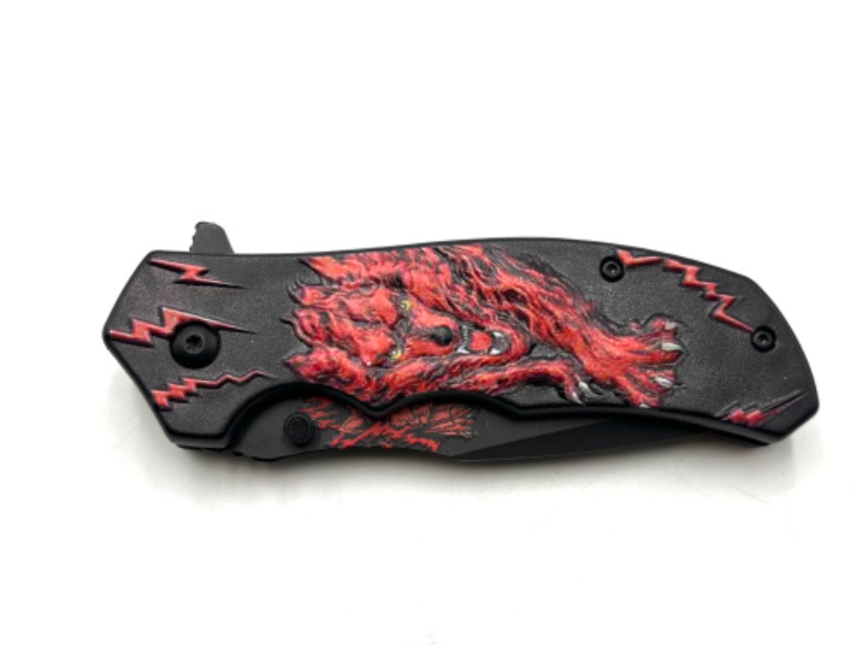 Photo 2 of RED WOLVERINE DESIGNED POCKET KNIFE NEW