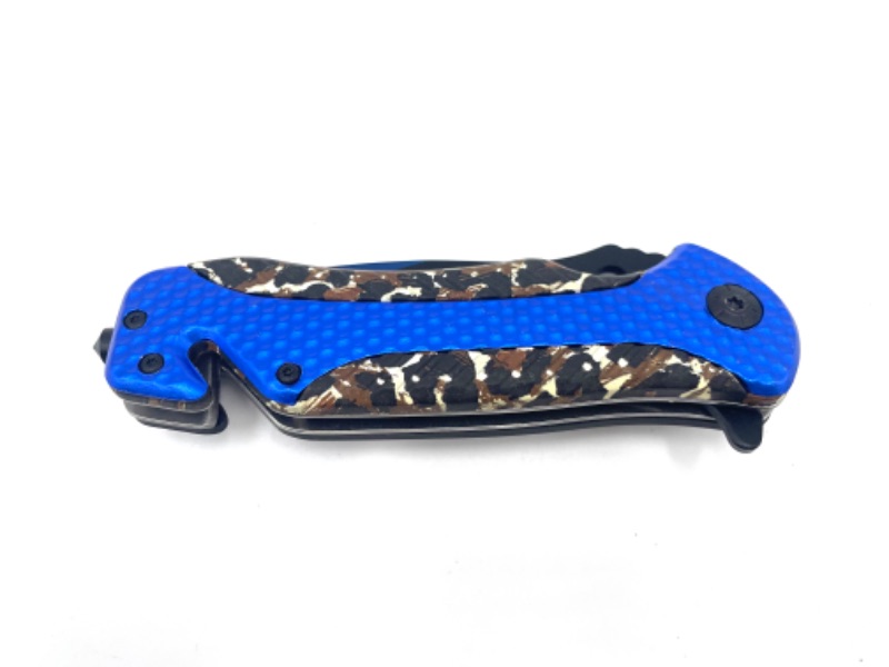 Photo 2 of BLACK BLUE WITH CAMO PRINT DESIGN POCKET KNIFE WINDOW BREAKER AND SEATBELT CUTTER NEW 