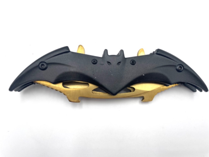 Photo 2 of BLACK WITH GOLD DOUBLE BLADE BATMAN KNIFE NEW 