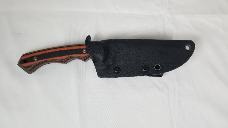 Photo 3 of 9 INCH HUNTING KNIFE HARD CASE LOOPS TO BELT NEW