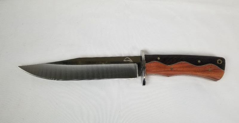 Photo 1 of 11.5 INCH ROCKY MOUNTAIN HUNTING KNIFE NEW 