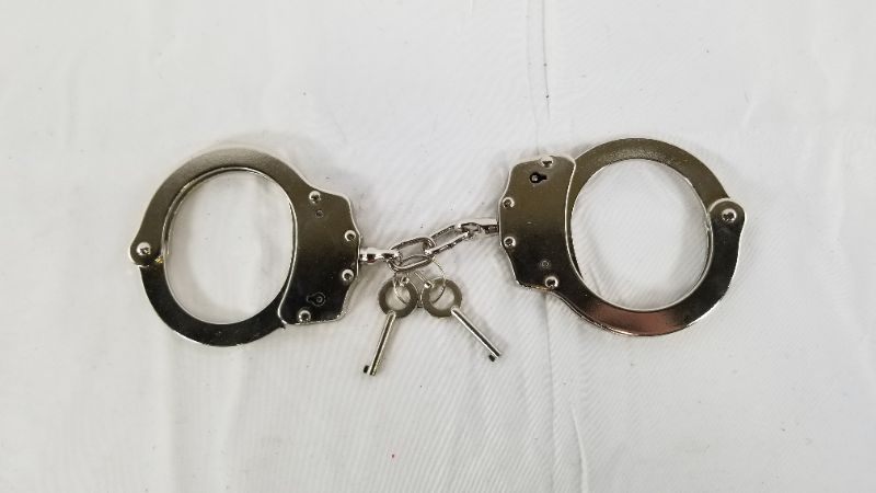 Photo 1 of TAIWAN SILVER CHAIN HANDCUFFS NEW 