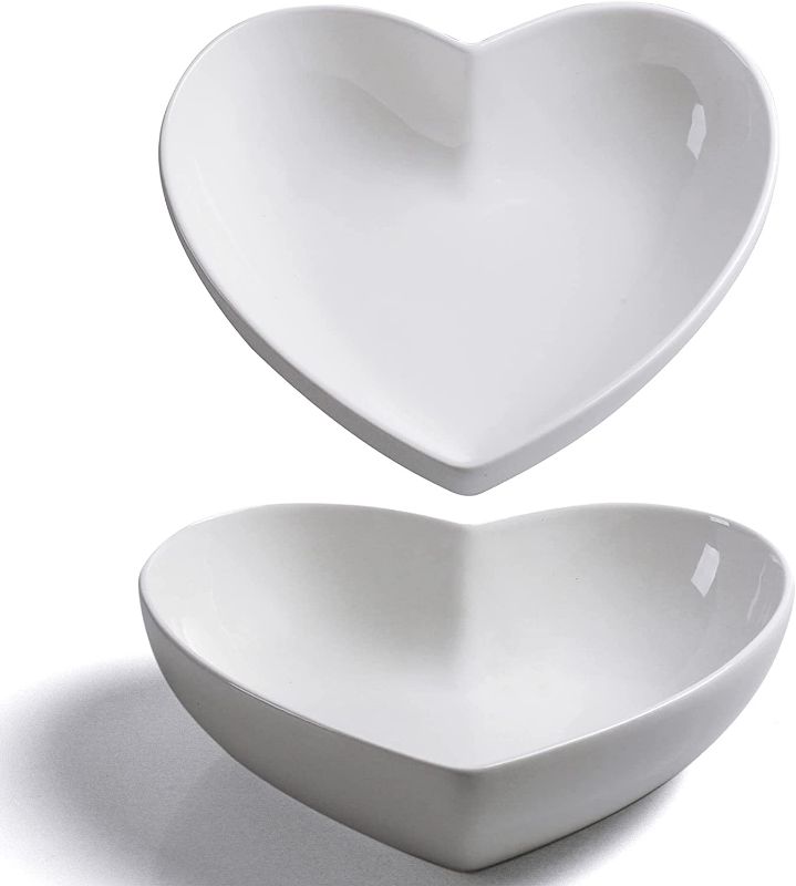 Photo 1 of Keponbee 2pcs Porcelain Big Heart-shaped Bowls White Deep Heart Plates Salad Bowl/Fruit Bowl for Desserts/Pasta/Dinner, 8"