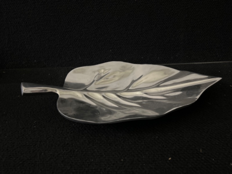 Photo 1 of Silver metal leaf plate 9 inches long 