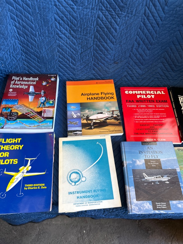 Photo 3 of 10 Pilots manuals Aviation books 