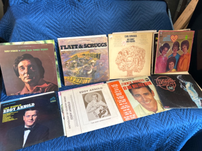 Photo 2 of 25 Country Record Albums 