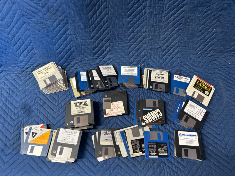 Photo 1 of Big lot of floppy disc vintage computer games lots of flight sim unknown if complete 