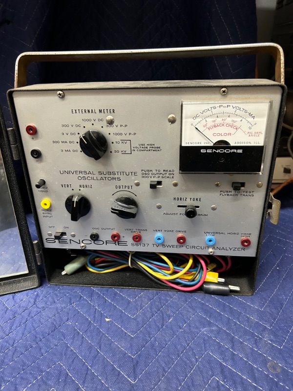 Photo 1 of Sencore SS137 Circuit Analyzer untested dusty as found 