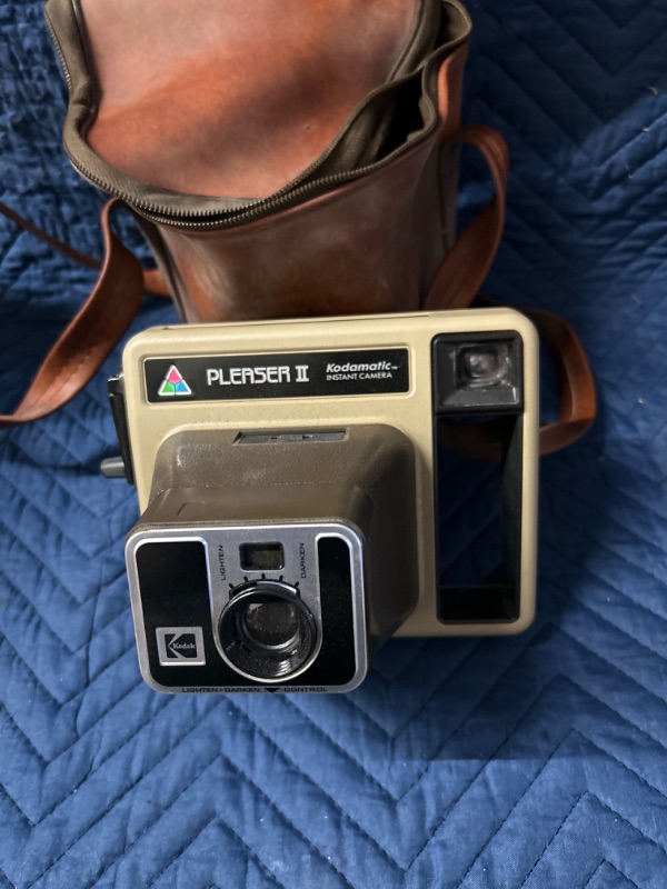 Photo 1 of Kodak Kodamatic Pleaser II instant camera untested dusty as found 