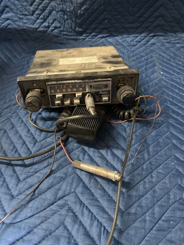 Photo 1 of Kraco KCB-2370 Cb radio untested dusty as found 